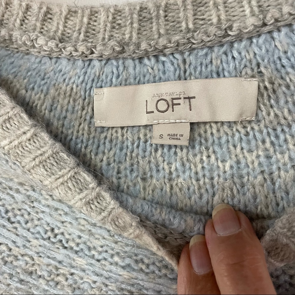 Loft Grey Blue Mohair Blend Crew Sweater Sz S Raglan Sleeve - Picture 3 of 6